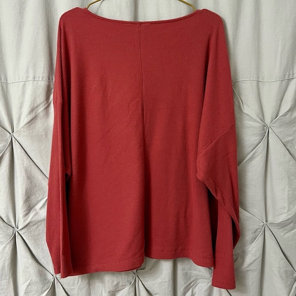 Simply Vera Long Sleeve Top - Picture 3 of 6